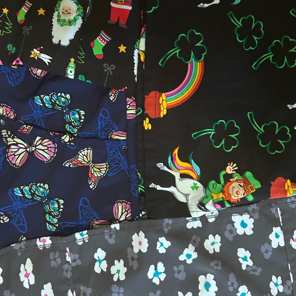 Patterned Scrubstar Scrub Tops - Picture 5 of 7